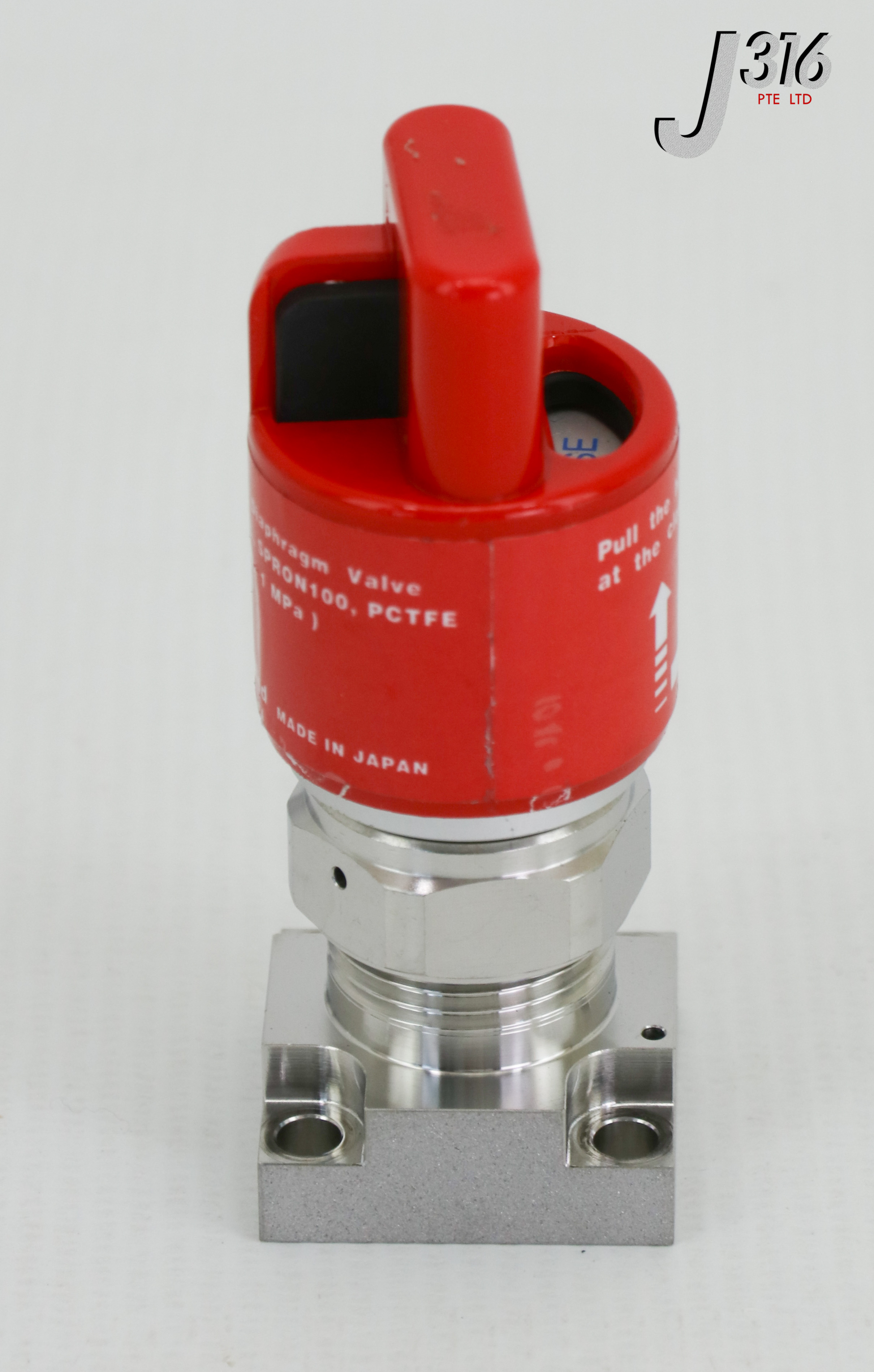 24793 FUJIKIN MANUAL DIAPHRAGM VALVE, 145PSIG 444491 – J316Gallery